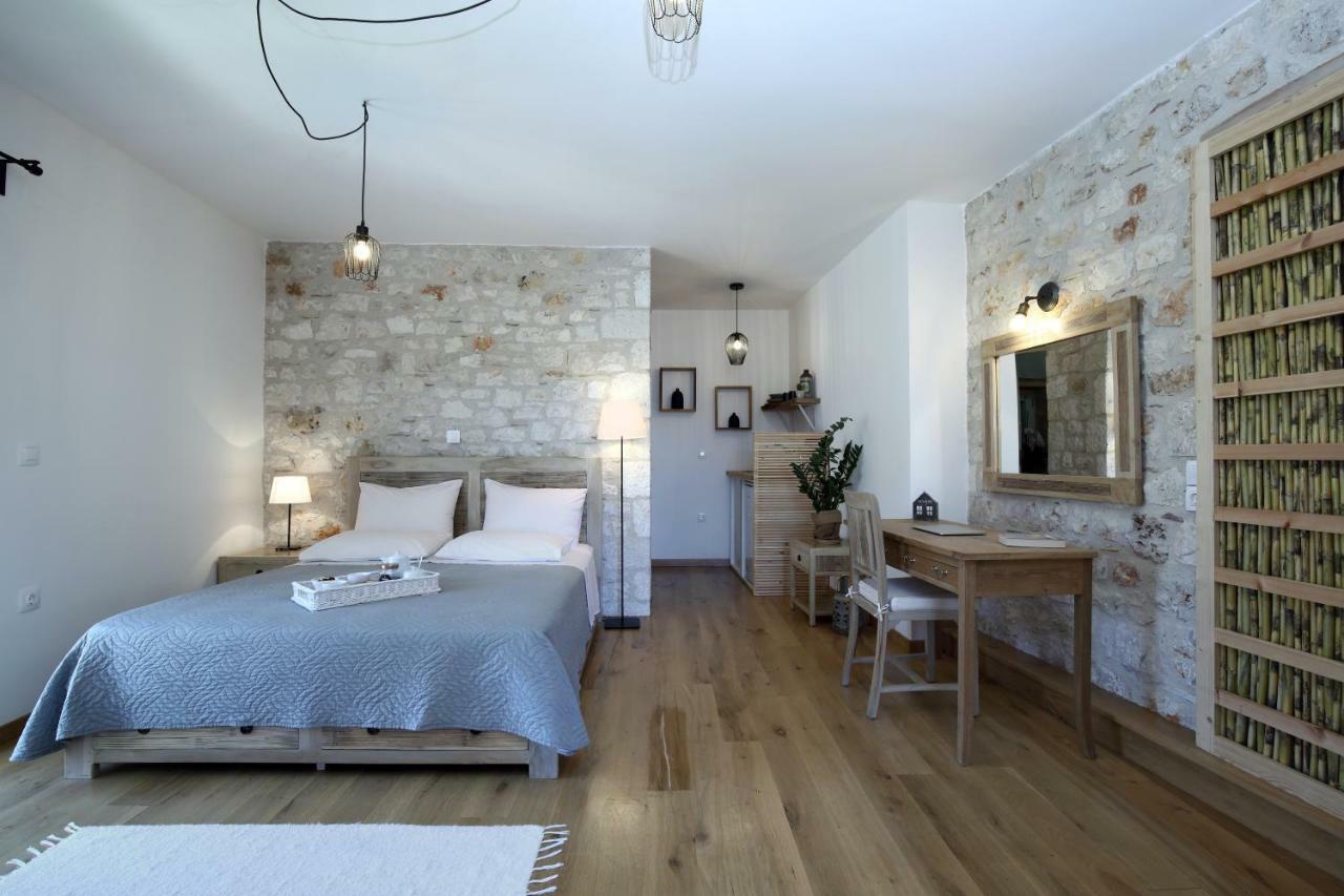 Casa Ovata Apartment Tsoukaladhes Ngoại thất bức ảnh